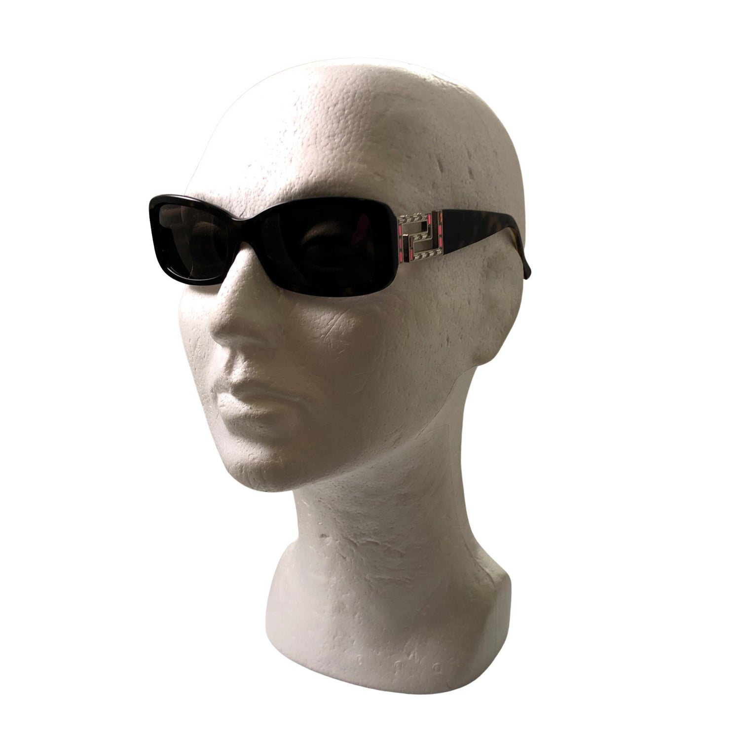 Aurinkolasit, koko Ei kokoa